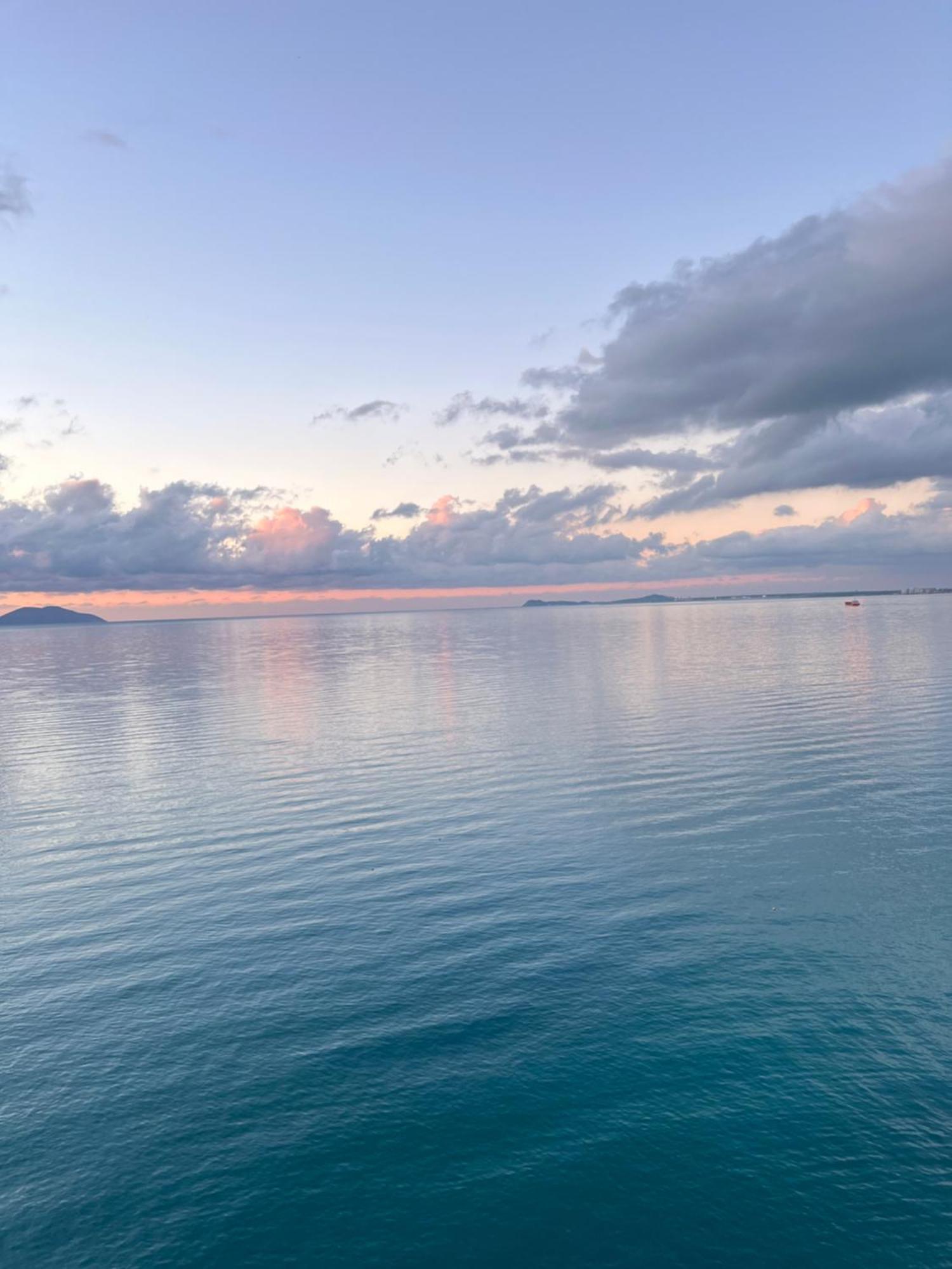 فندق The Blue Horizon Radhimë المظهر الخارجي الصورة